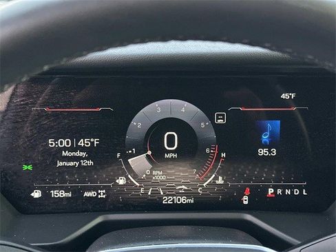 Used 2025 GMC Acadia Elevation image 29