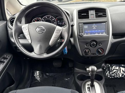 Used 2018 Nissan Versa Note SV image 8