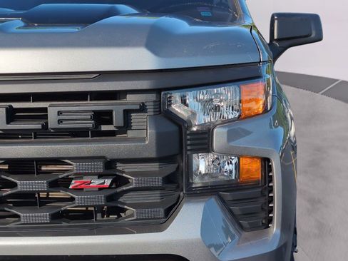 Used 2023 Chevrolet Silverado 1500 Custom Trail Boss image 35