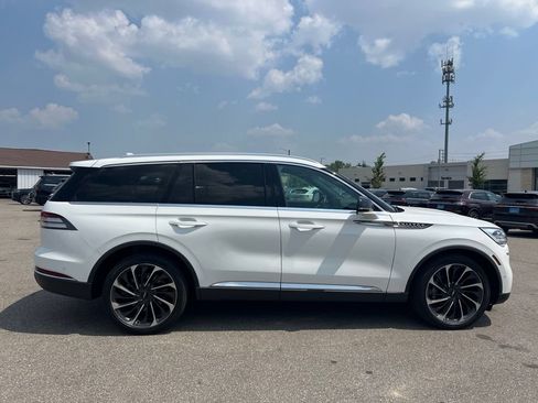 Used 2020 Lincoln Aviator Reserve w/ Equipment Group 202A AWD/4WD image 5