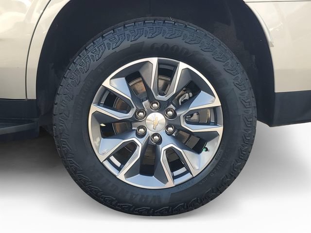 Used 2024 Chevrolet Tahoe LS RWD image 32