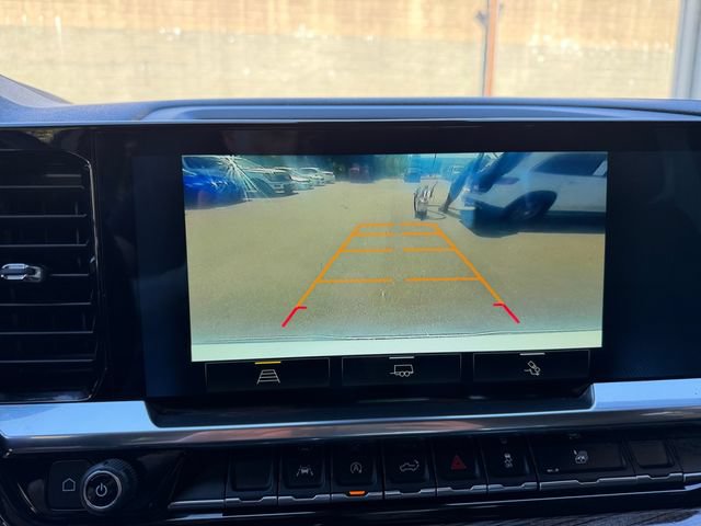 Used 2023 Chevrolet Silverado 1500 RST w/ Convenience Package II AWD/4WD image 16