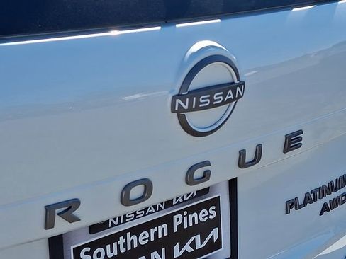 New 2026 Nissan Rogue Platinum image 23