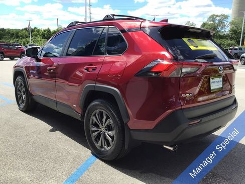 Used 2024 Toyota RAV4 XLE Premium w/ Weather Package AWD/4WD image 11