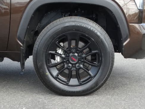 Used 2023 Toyota Tundra Limited w/ TRD Off-Road Package AWD/4WD image 8