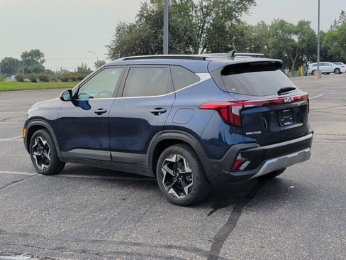 Certified 2024 Kia Seltos EX AWD/4WD image 3