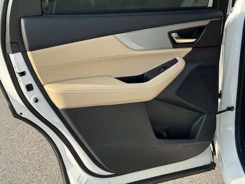 Used 2023 Acura MDX FWD w/ Technology Package image 22