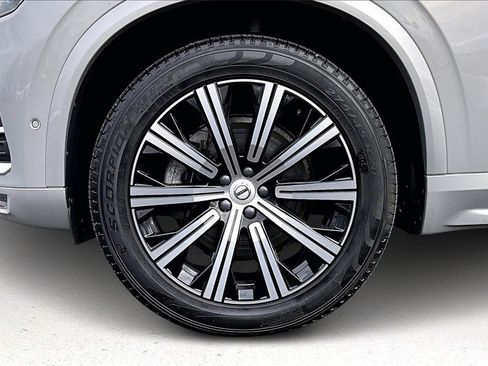 Certified 2023 Volvo XC90 B6 Plus image 35