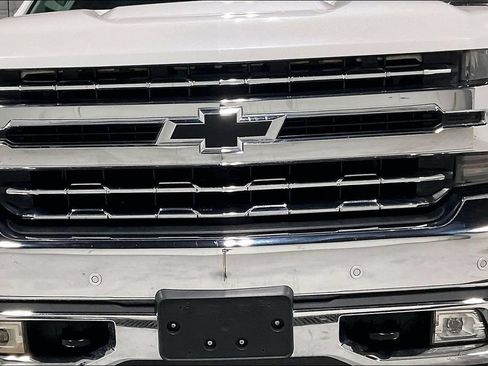 Used 2021 Chevrolet Silverado 1500 LTZ w/ LPO, Dark Essentials Package AWD/4WD image 37