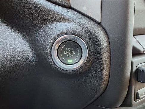 New 2026 GMC Sierra 2500 Pro w/ Convenience Package image 14