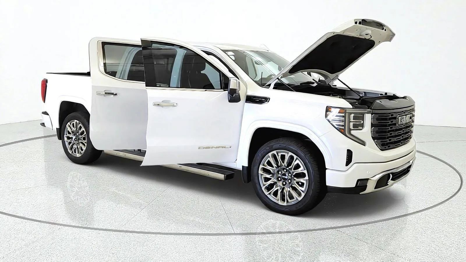 Used 2023 GMC Sierra 1500 Denali Ultimate AWD/4WD image 11