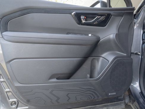 Used 2025 Subaru Forester Limited image 7