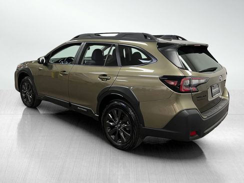 Certified 2025 Subaru Outback Onyx Edition w/ Popular Package #2 image 8