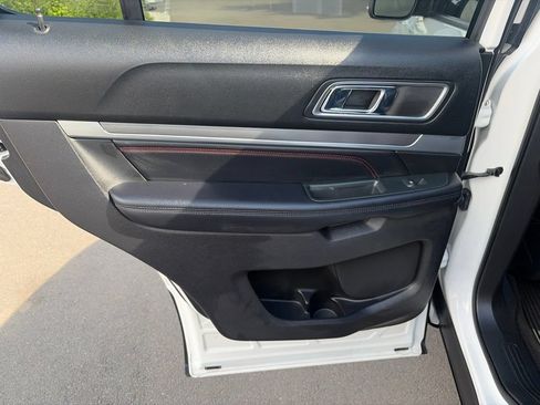 Used 2018 Ford Explorer Sport w/ Equipment Group 401A AWD/4WD image 21