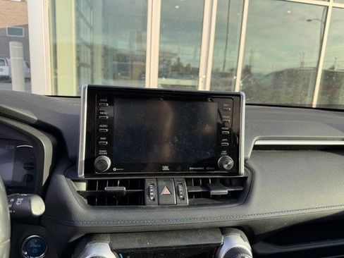 Used 2019 Toyota RAV4 XSE AWD/4WD image 14