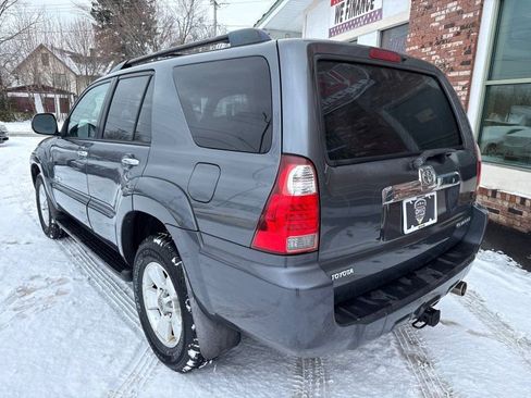 Used 2008 Toyota 4Runner SR5 image 7
