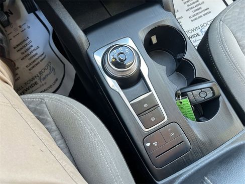 Used 2022 Ford Escape SE w/ Convenience Package image 25