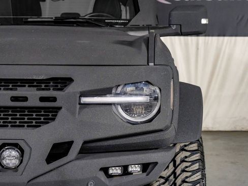 Used 2022 Ford Bronco Wildtrak image 38