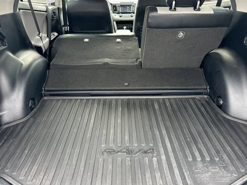 Used 2018 Toyota RAV4 Limited w/ Advanced Technology Package AWD/4WD image 12
