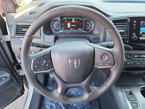 Certified 2022 Honda Pilot Sport image 19