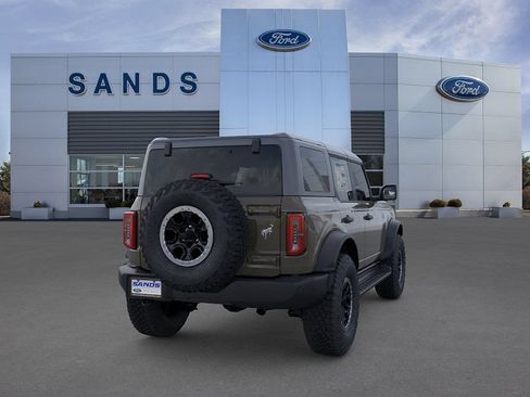 New 2026 Ford Bronco Outer Banks w/ Sasquatch Package AWD/4WD image 8