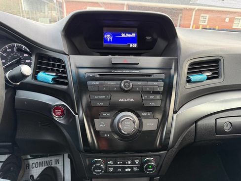 Used 2013 Acura ILX w/ Premium Package image 17