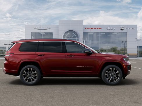 New 2025 Jeep Grand Cherokee L Overland w/ Advanced Protech Group III image 51