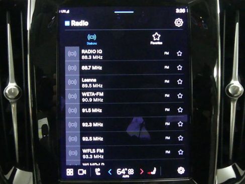 Used 2024 Volvo S60 B5 Plus image 12