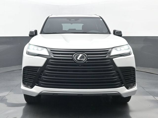 Used 2025 Lexus LX 700h Overtrail AWD/4WD image 21