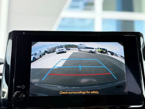 Used 2024 Toyota Corolla LE image 41