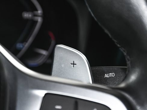 Used 2023 BMW M440i Coupe w/ Premium Package RWD image 40