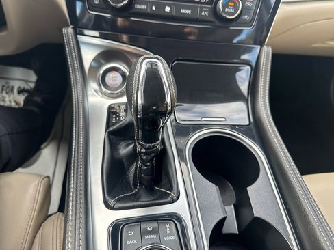 Used 2018 Nissan Maxima 3.5 SL image 35