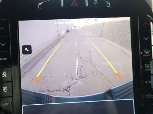 Used 2024 RAM 2500 Laramie image 42