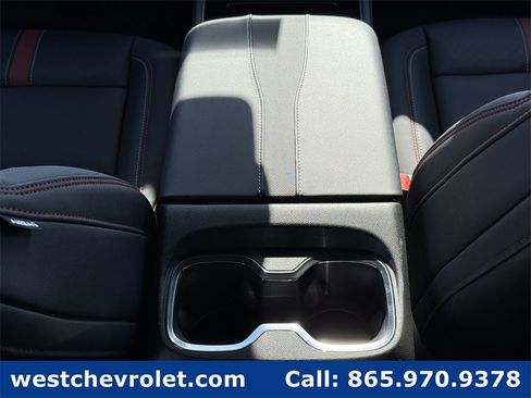 New 2026 Chevrolet Traverse RS w/ LPO, Floor Liner Package image 16