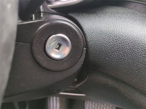 Used 2016 Chevrolet Malibu LTZ image 15