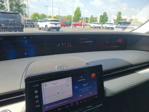 Certified 2024 Lincoln Nautilus Premier w/ Equipment Group 102A AWD/4WD image 33