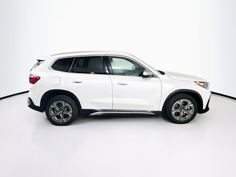 Used 2024 BMW X1 xDrive28i image 10