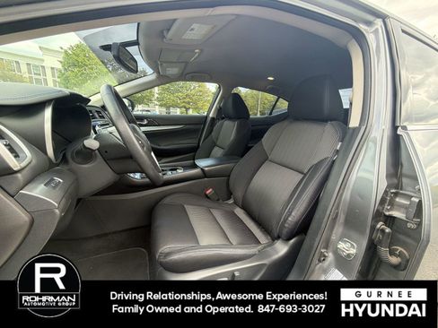 Used 2016 Nissan Maxima 3.5 S FWD image 11