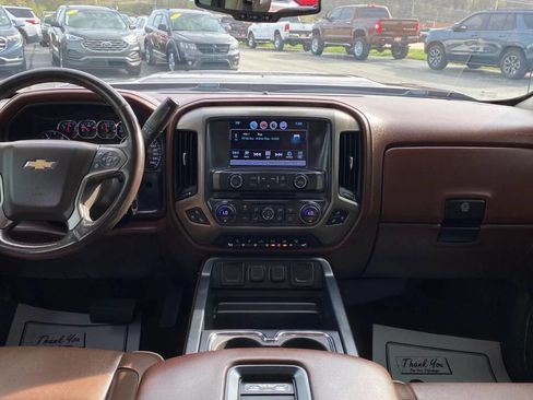 Used 2017 Chevrolet Silverado 3500 High Country w/ Duramax Plus Package AWD/4WD image 23