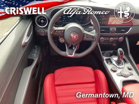 New 2025 Alfa Romeo Giulia AWD image 44