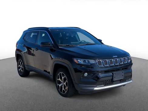 Certified 2025 Jeep Compass Limited AWD/4WD image 2
