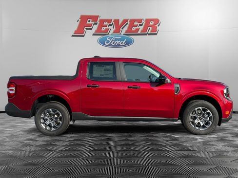 New 2026 Ford Maverick XLT w/ XLT Luxury Package FWD image 8