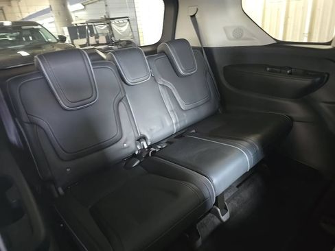 Used 2025 INFINITI QX80 Luxe w/ Cargo Package RWD image 10