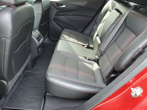 Used 2023 Chevrolet Equinox RS FWD image 21