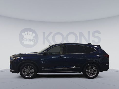 Used 2023 Acura MDX SH-AWD image 2