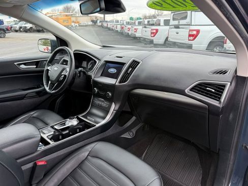 Used 2019 Ford Edge SEL w/ Equipment Group 201A image 24
