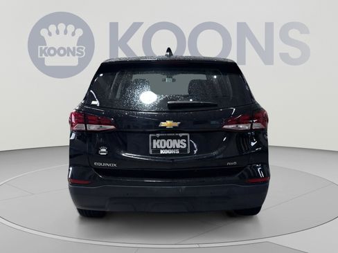 Used 2023 Chevrolet Equinox LS w/ Driver Confidence II Package AWD/4WD image 10