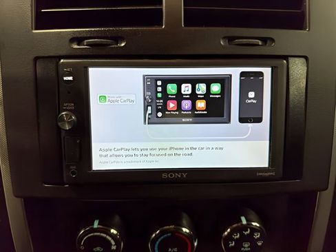 Used 2011 Jeep Liberty Sport image 18