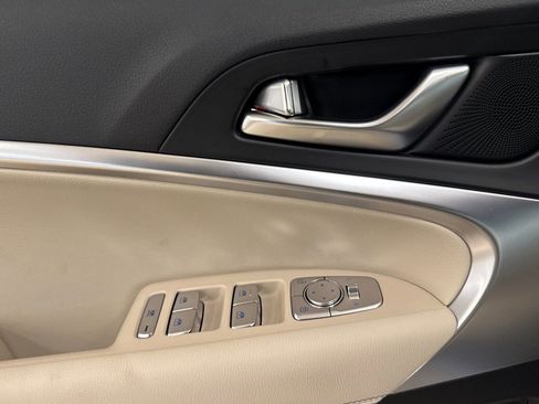 New 2026 Genesis G70 2.5T RWD image 11