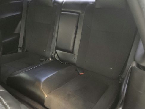 Used 2022 Dodge Challenger R/T Scat Pack RWD image 20